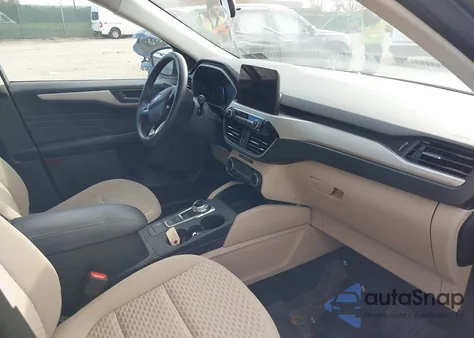 2022 Ford Escape Se Hybrid z USA, uszkodzony, nr VIN 1FMCU9BZ2NUA28606